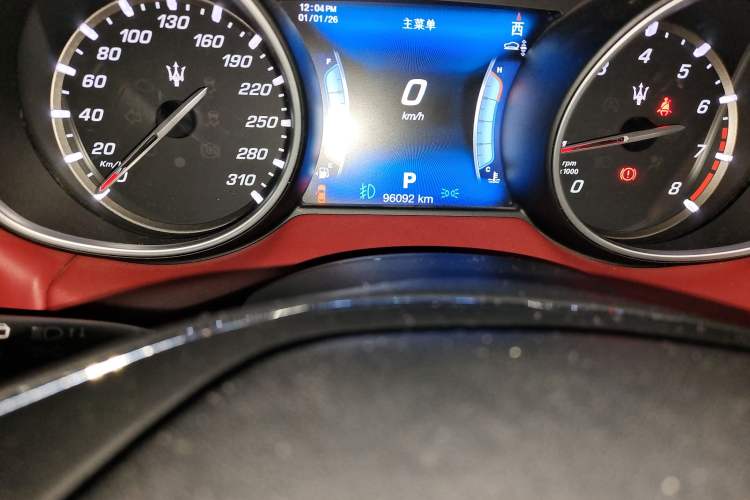 Used Maserati Levante 2016 3.0T Standard Edition Odometer Close Up