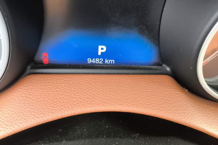 Used Maserati Levante 2016 3.0T S Standard Model Odometer Close Up