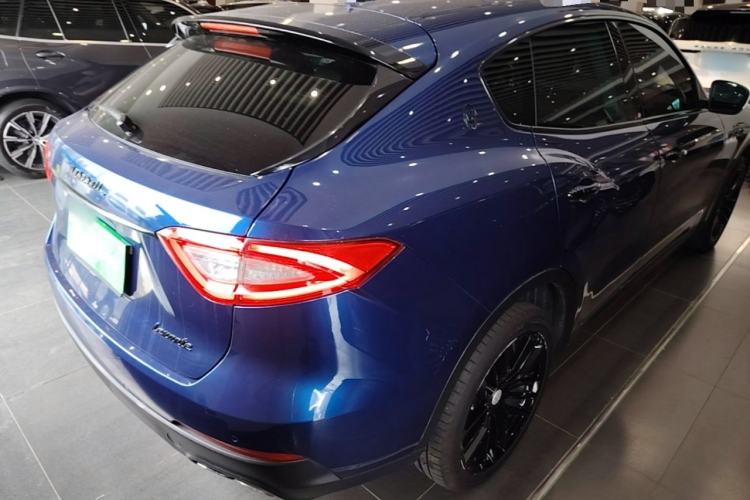 Used Maserati Levante 2016 3.0T Standard Edition Rear Right 45 Deg