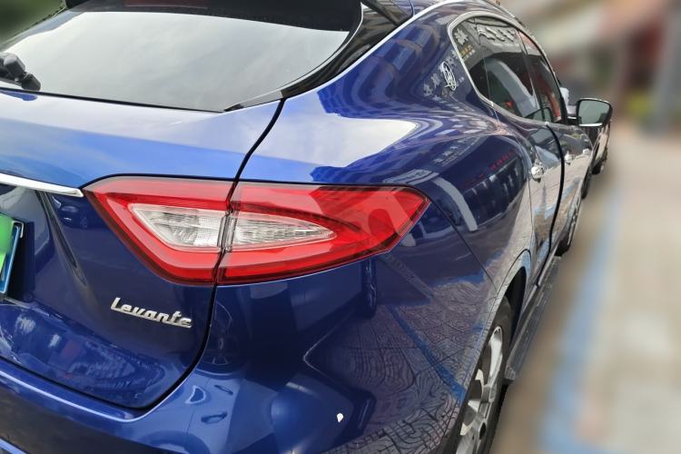 Used Maserati Levante 2016 3.0T Standard Edition Rear Right 45 Deg