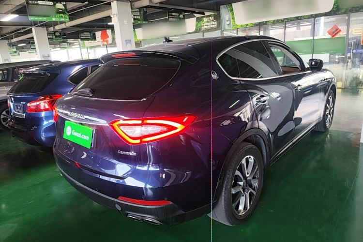 Used Maserati Levante 2016 3.0T Standard Edition Rear Right 45 Deg