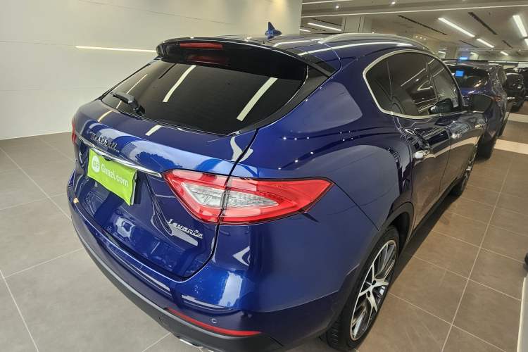 Used Maserati Levante 2016 3.0T Standard Edition Rear Right 45 Deg