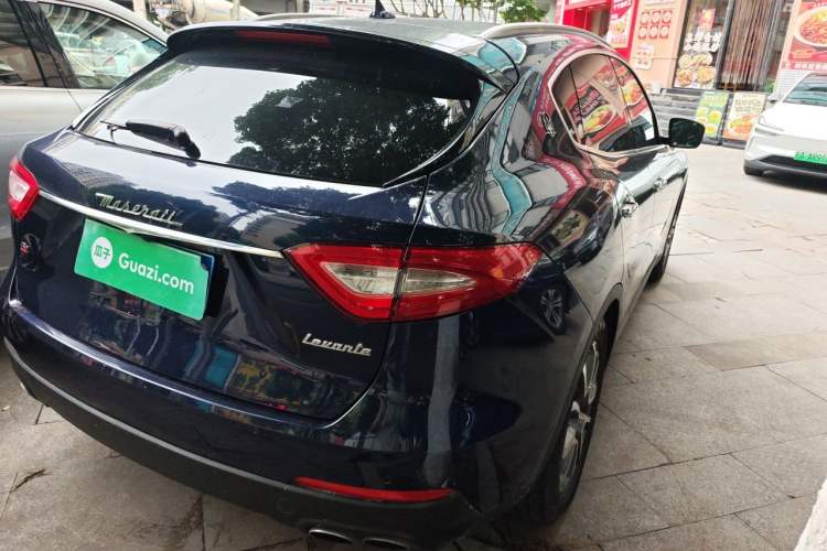 Used Maserati Levante 2016 3.0T Standard Edition Rear Right 45 Deg