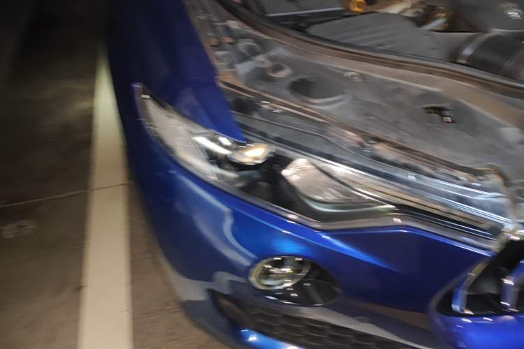 Used Maserati Levante 2016 3.0T Standard Edition Right Front Headlight