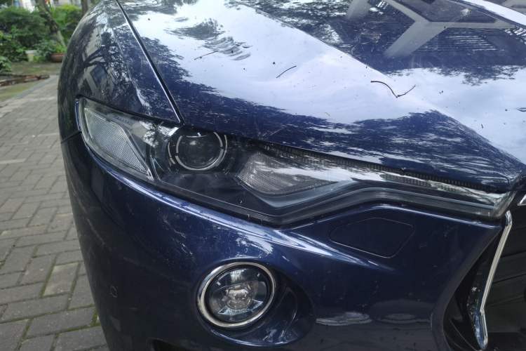 Used Maserati Levante 2016 3.0T Standard Edition Right Front Headlight