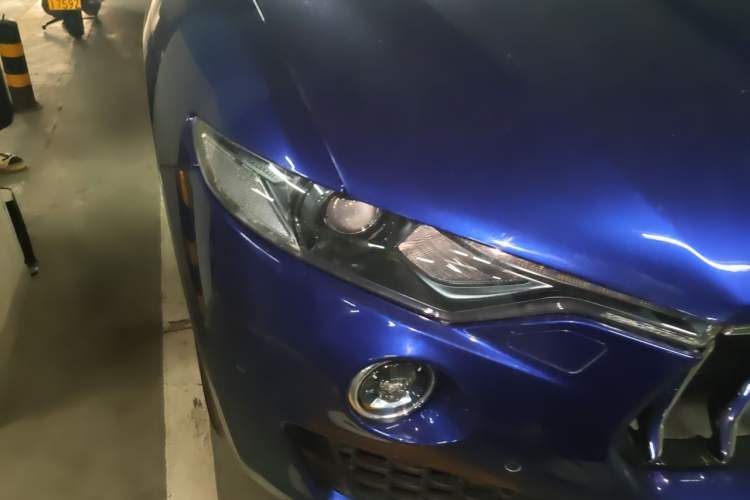Used Maserati Levante 2016 3.0T Standard Edition Right Front Headlight