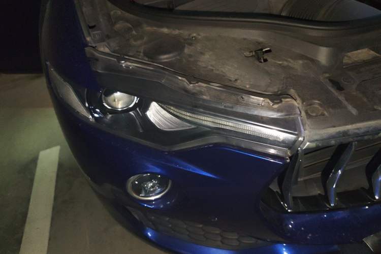Used Maserati Levante 2016 3.0T Standard Edition Right Front Headlight
