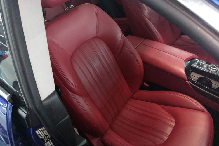 Used Maserati Levante 2016 3.0T Standard Edition Right Front Seat