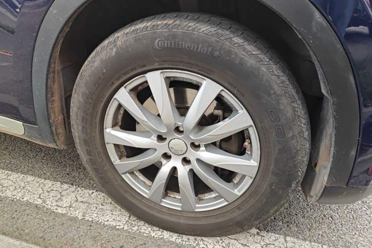 Used Maserati Levante 2016 3.0T Standard Edition Right Front Wheel Hub