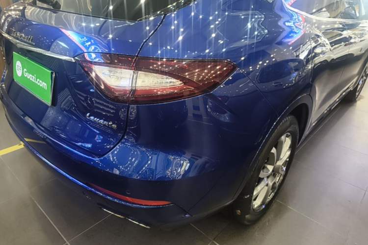 Used Maserati Levante 2016 3.0T Standard Edition Right Rear Taillight