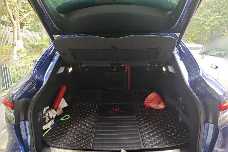 Used Maserati Levante 2016 3.0T Standard Edition Trunk