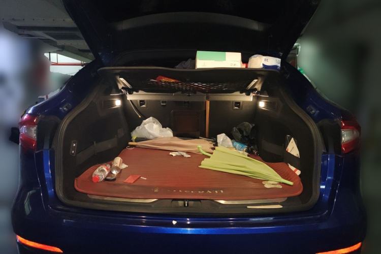 Used Maserati Levante 2016 3.0T Standard Edition Trunk
