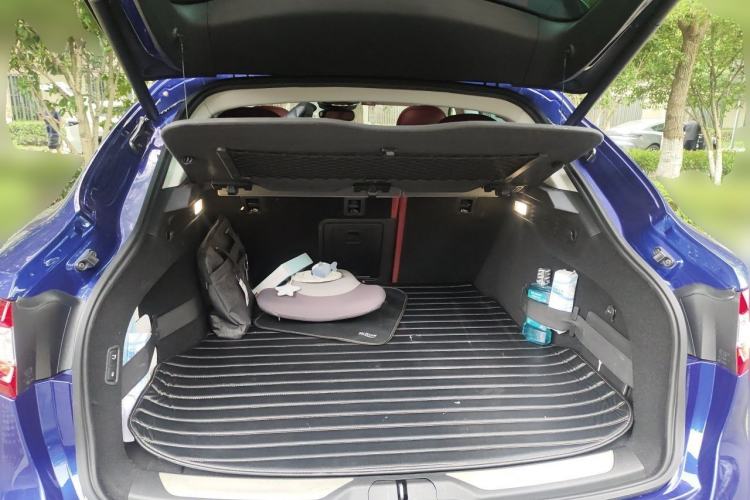 Used Maserati Levante 2016 3.0T Standard Edition Trunk