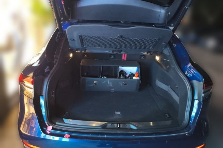 Used Maserati Levante 2016 3.0T Standard Edition Trunk