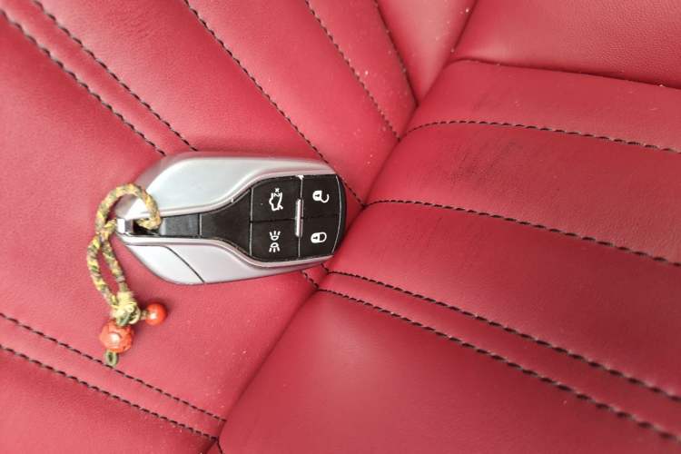 Used Maserati Levante 2016 3.0T Standard Edition Vehicle Key