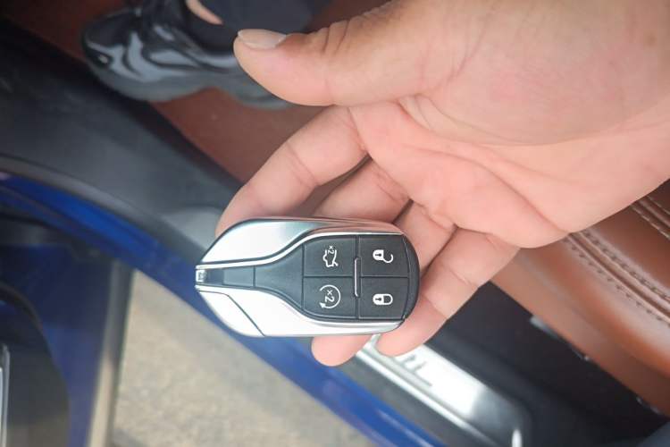 Used Maserati Levante 2016 3.0T S Standard Model Vehicle Key