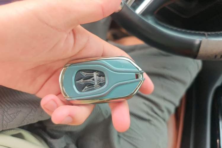 Used Maserati Levante 2016 3.0T Standard Edition Vehicle Key