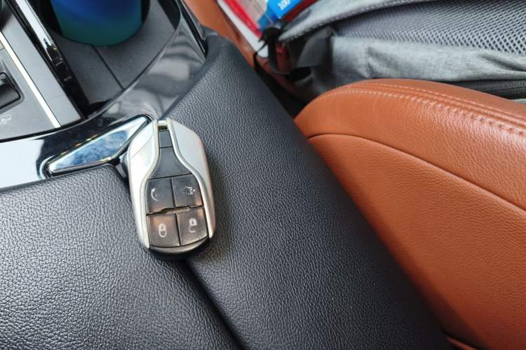 Used Maserati Levante 2016 3.0T Standard Edition Vehicle Key