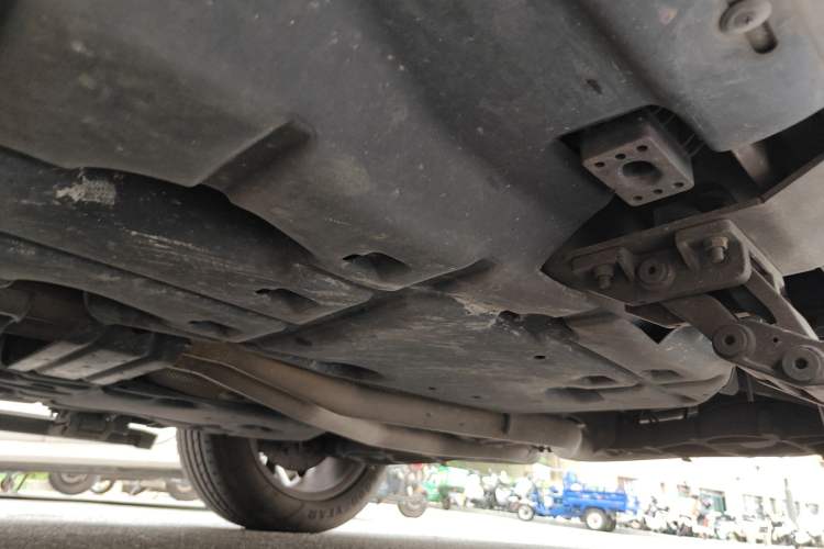 Used Maserati Levante 2016 3.0T Standard Edition Chassis Rear Left
