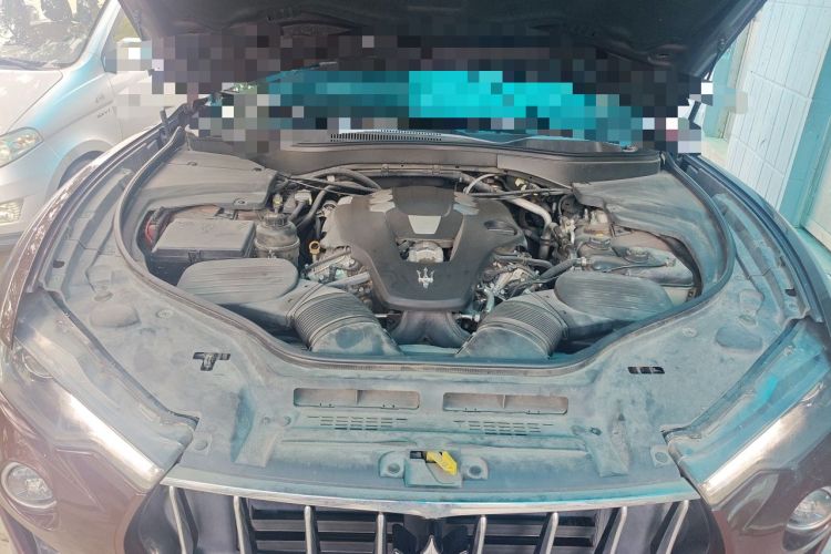 Used Maserati Levante 2016 3.0T Standard Edition Engine Bay