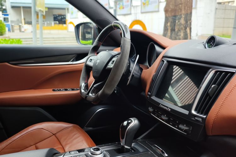 Used Maserati Levante 2016 3.0T Standard Edition Exterior 4