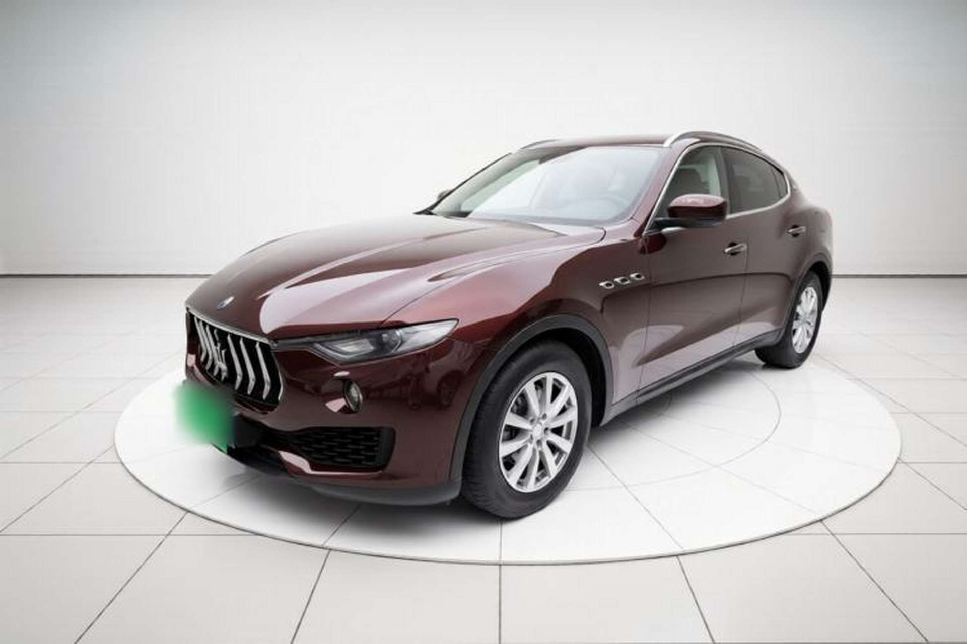 Used Maserati Levante 2016 3.0T Standard Edition Front Left 45 Deg