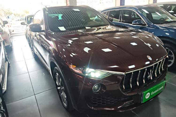 Used Maserati Levante 2016 3.0T Standard Edition Front Right 45 Deg