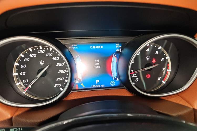 Used Maserati Levante 2016 3.0T Standard Edition Instrument Cluster