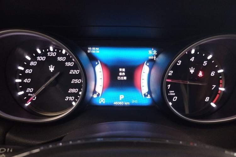 Used Maserati Levante 2016 3.0T Standard Edition Instrument Cluster