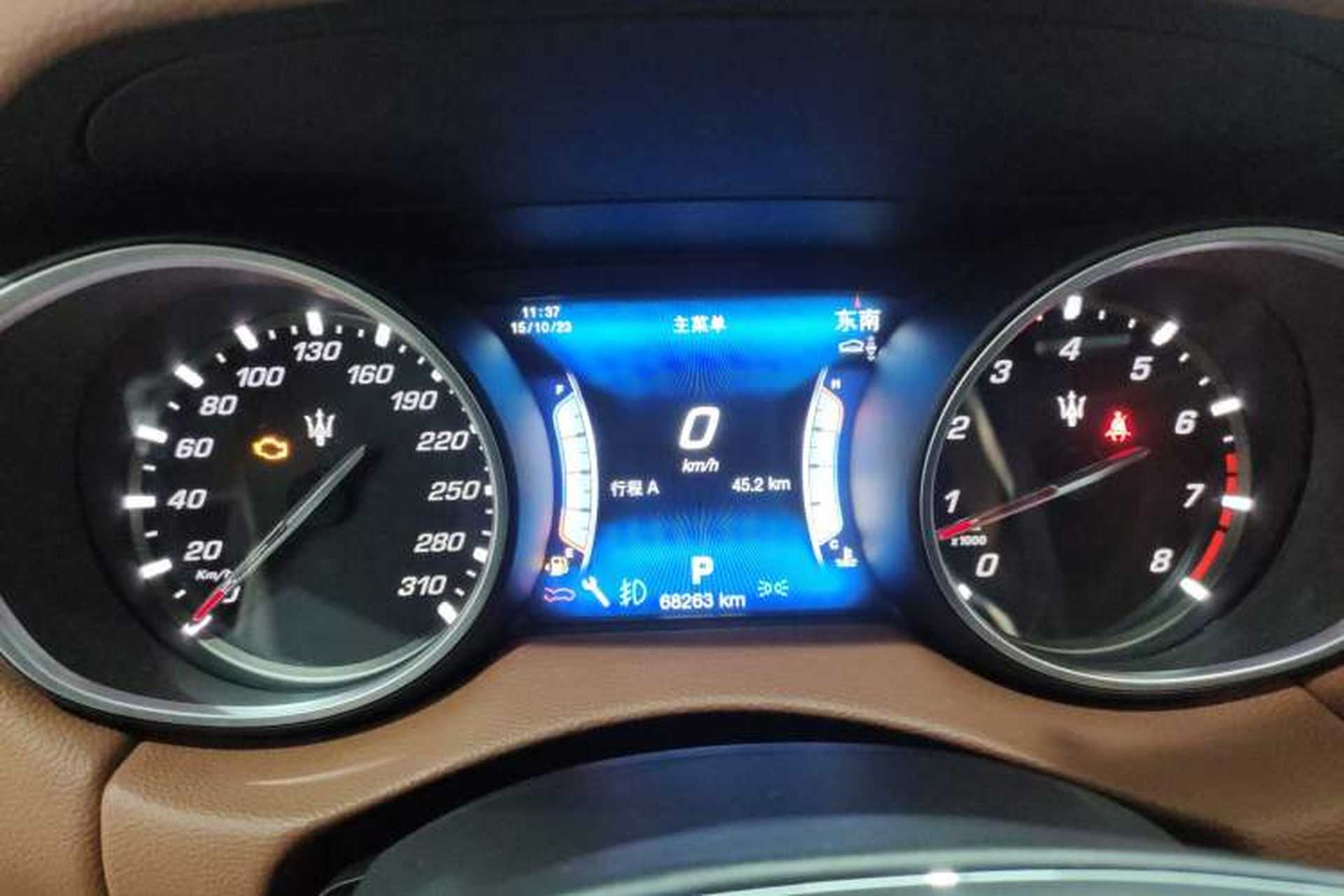Used Maserati Levante 2016 3.0T Standard Edition Instrument Cluster