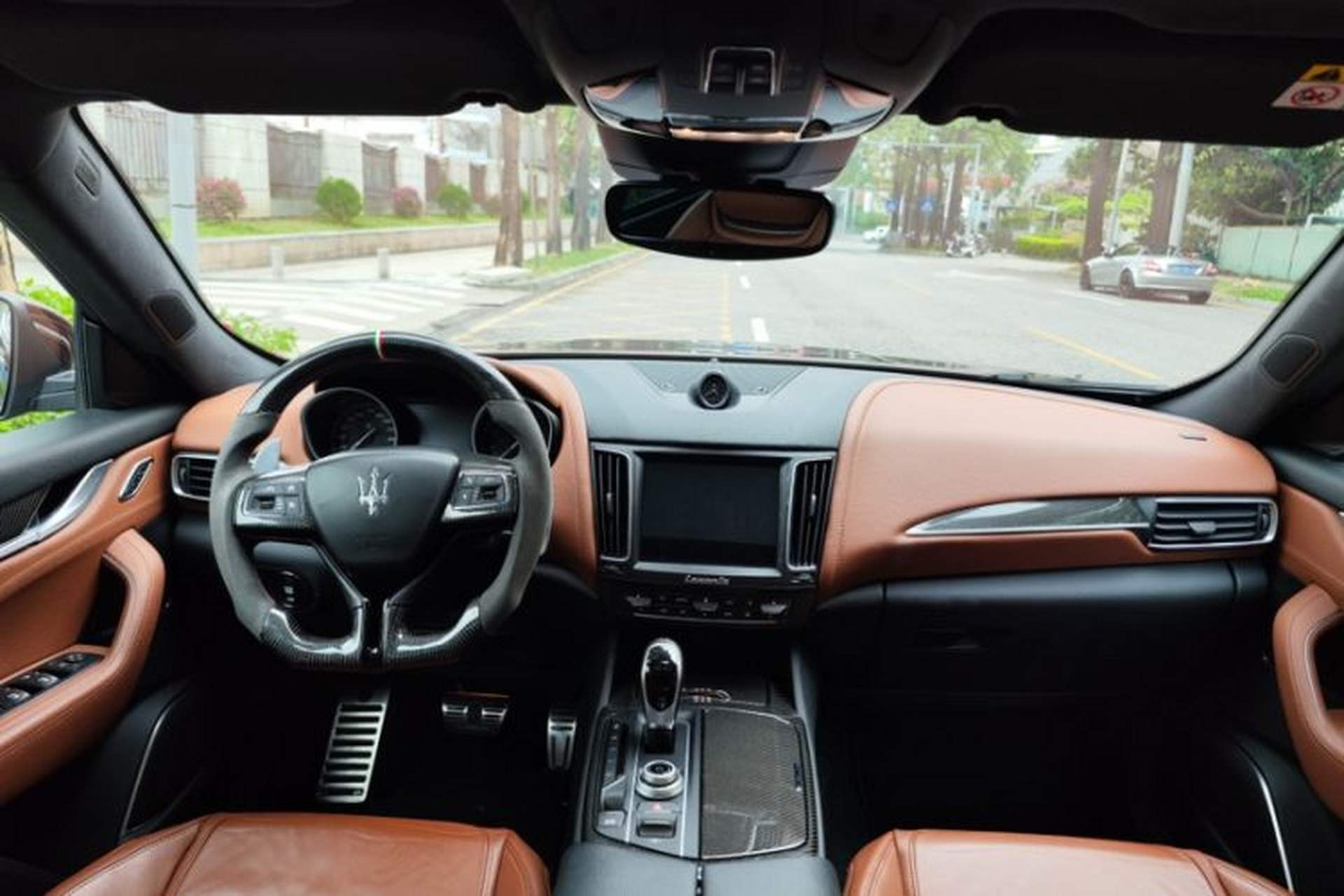 Used Maserati Levante 2016 3.0T Standard Edition Interior 1