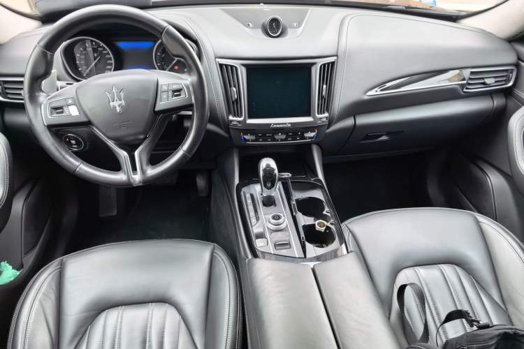Used Maserati Levante 2016 3.0T Standard Edition Interior 2