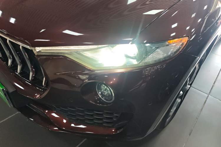 Used Maserati Levante 2016 3.0T Standard Edition Left Front Headlight