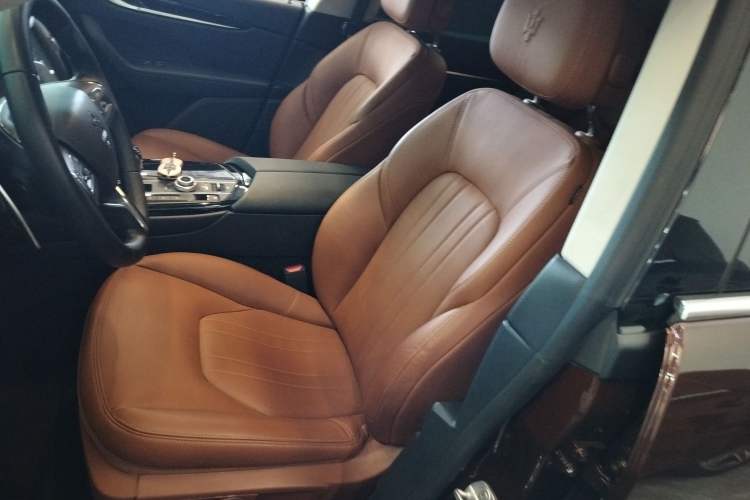 Used Maserati Levante 2016 3.0T Standard Edition Left Front Seat