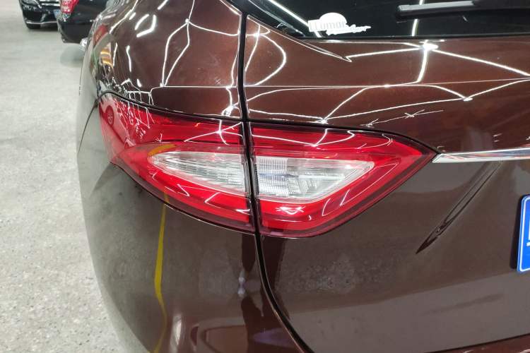 Used Maserati Levante 2016 3.0T Standard Edition Left Rear Taillight