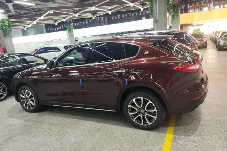 Used Maserati Levante 2016 3.0T Standard Edition Left Side