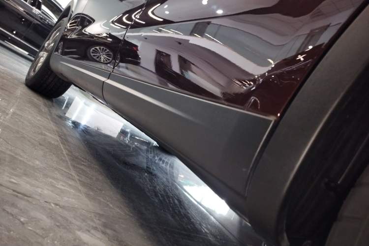 Used Maserati Levante 2016 3.0T Standard Edition Left Side Sill