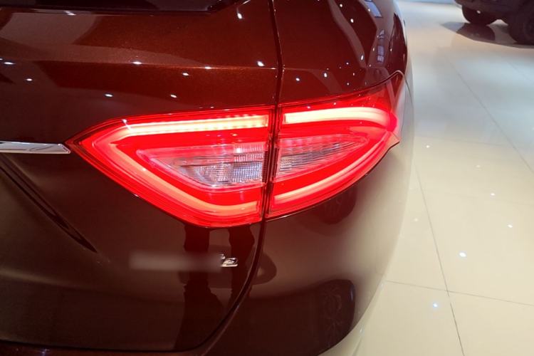 Used Maserati Levante 2016 3.0T Standard Edition Right Rear Taillight