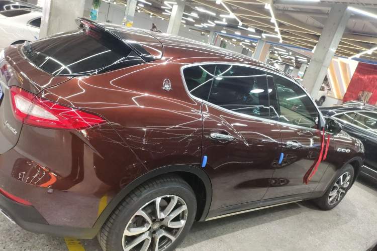 Used Maserati Levante 2016 3.0T Standard Edition Right Side