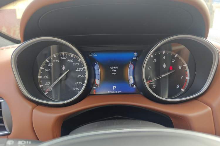 Used Maserati Levante 2016 3.0T Standard Edition Instrument Cluster