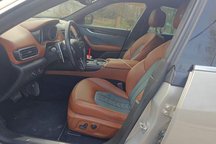 Used Maserati Levante 2016 3.0T Standard Edition Left Front Seat