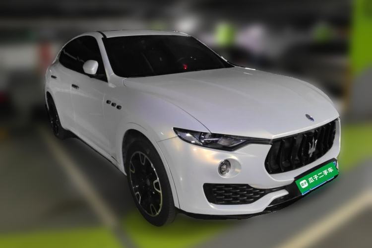 Used Maserati Levante 2016 3.0T Standard Edition Front Right 45 Deg