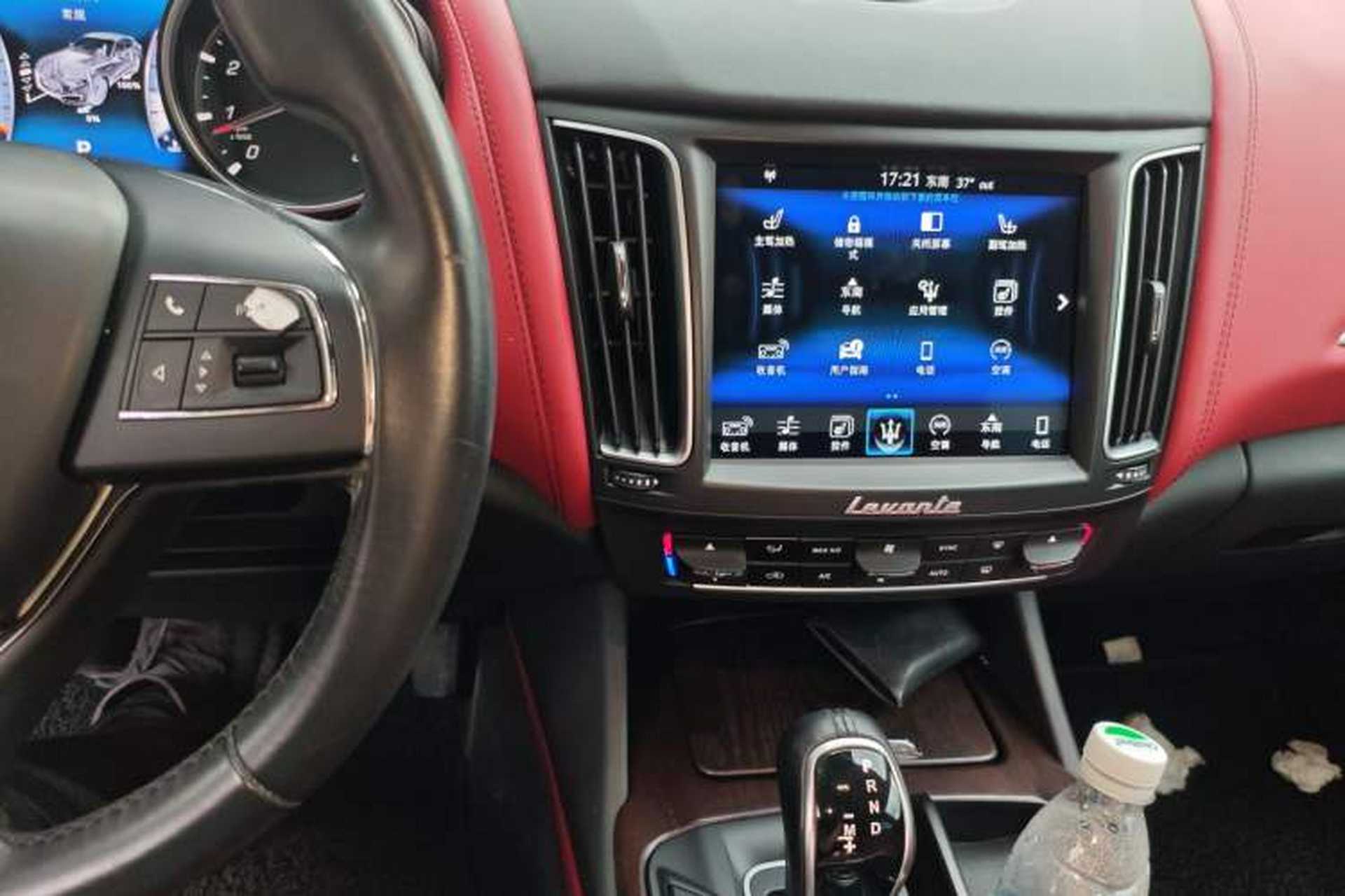 Used Maserati Levante 2016 3.0T Standard Edition Audio And AC Panel