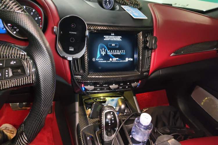 Used Maserati Levante 2016 3.0T Standard Edition Audio And AC Panel