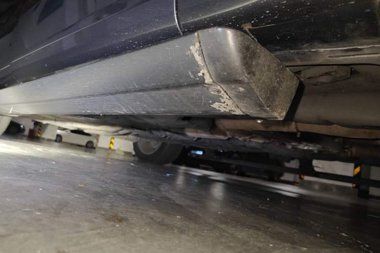 Used Maserati Levante 2016 3.0T Standard Edition Chassis Front Right