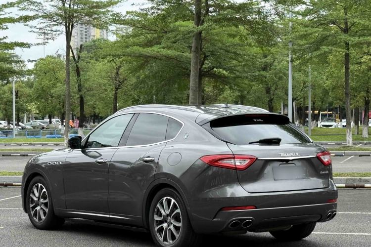 Used Maserati Levante 2016 3.0T Standard Edition Exterior 3