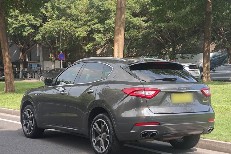 Used Maserati Levante 2016 3.0T Standard Edition Exterior 3