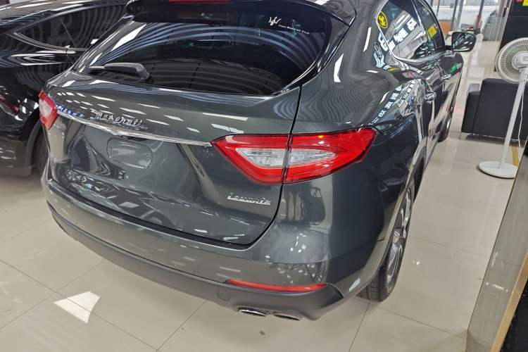 Used Maserati Levante 2016 3.0T Standard Edition Exterior 3