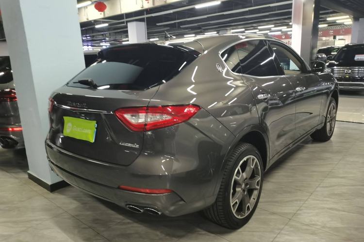 Used Maserati Levante 2016 3.0T Standard Edition Exterior 5