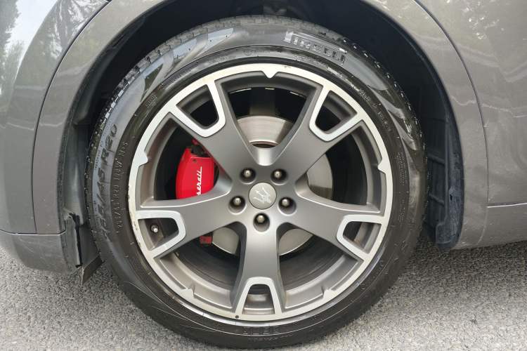 Used Maserati Levante 2016 3.0T Standard Edition Exterior 6
